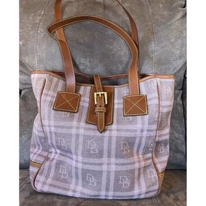 Vintage Dooney & Bourke Pink Tan Plaid Leather Trim Womens Purse Bag 10"x10"x6"